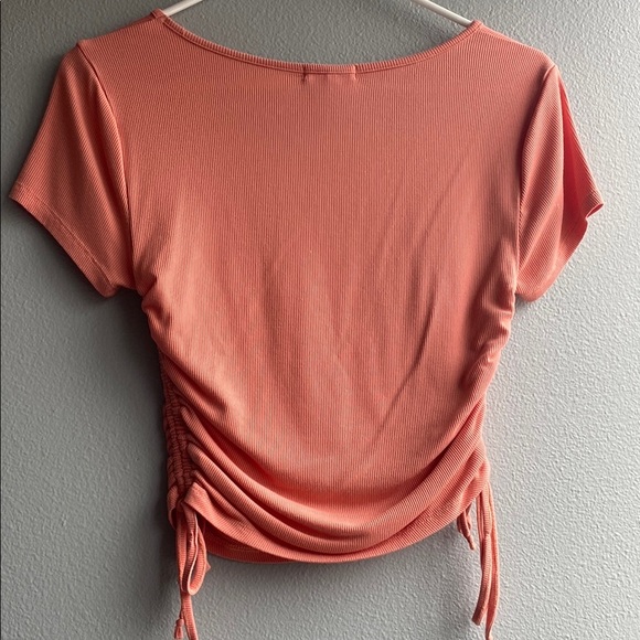 Stitch and Pine Pink Ruched Crop T-Shirt - Picture 5 of 5